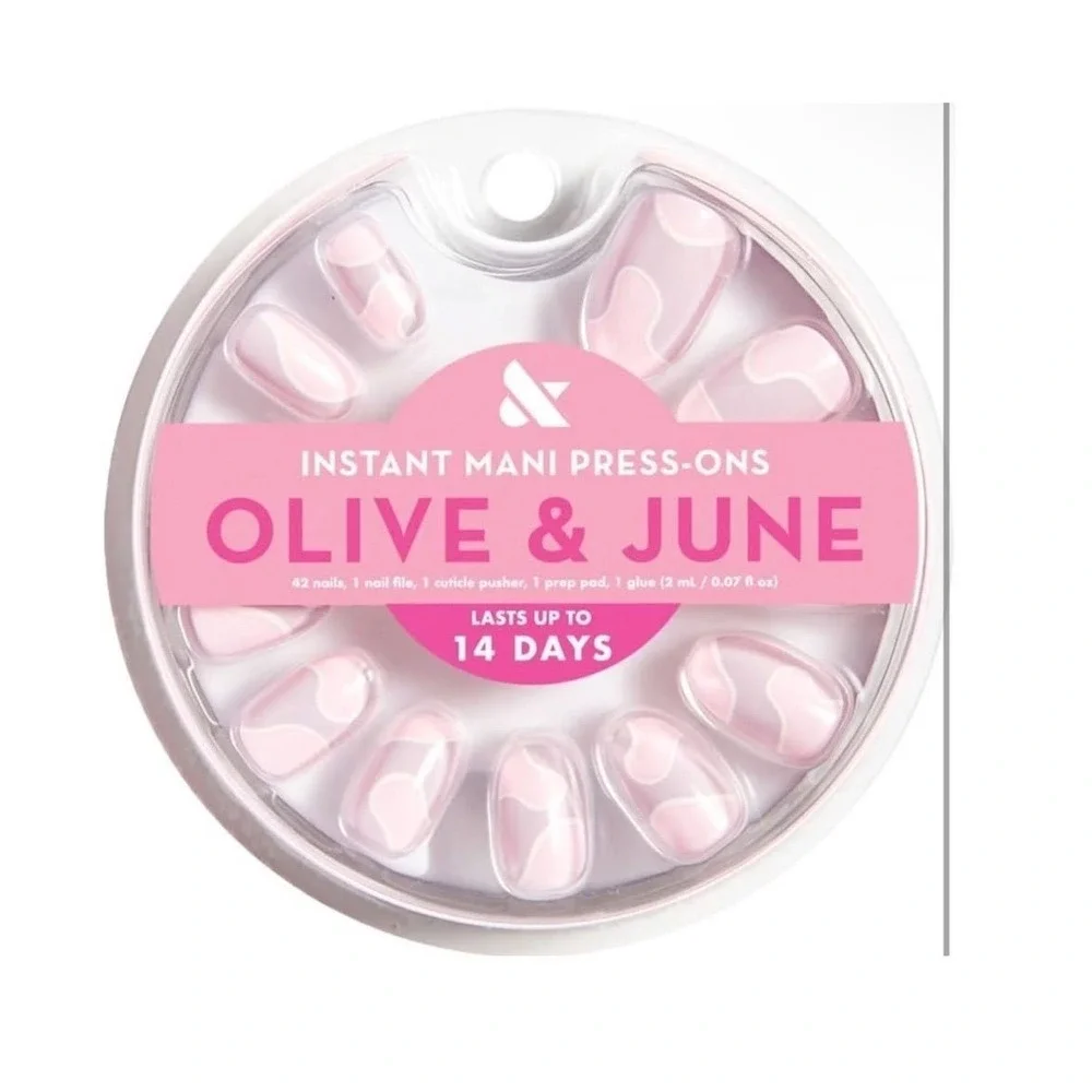 Olive and June Groovy Swirl Instant Mani Press-On Nails Short Round Pink Purple